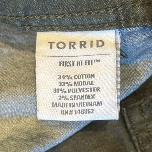 Torrid women's Crop Skinny Stretch Twill Mid Rise Pant Deep Depths Size 20 - Picture 8 of 9
